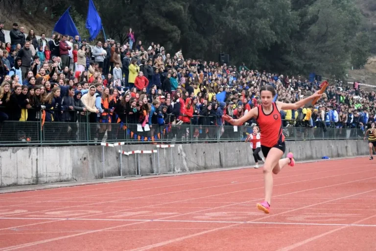 Gran actuación de colegios SEDUC en Interescolar de Atletismo