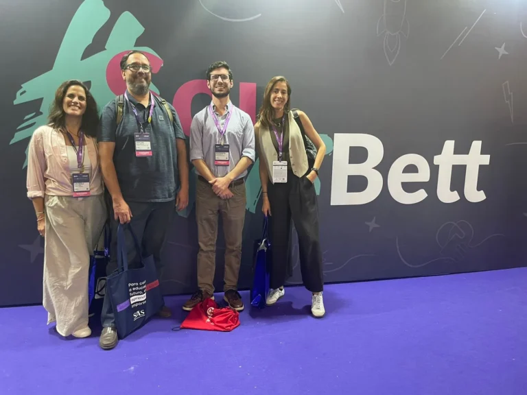 SEDUC presente en feria de tecnología educativa en Brasil