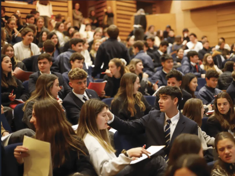 Jornada bilingüe para III Medios en la Universidad de los Andes