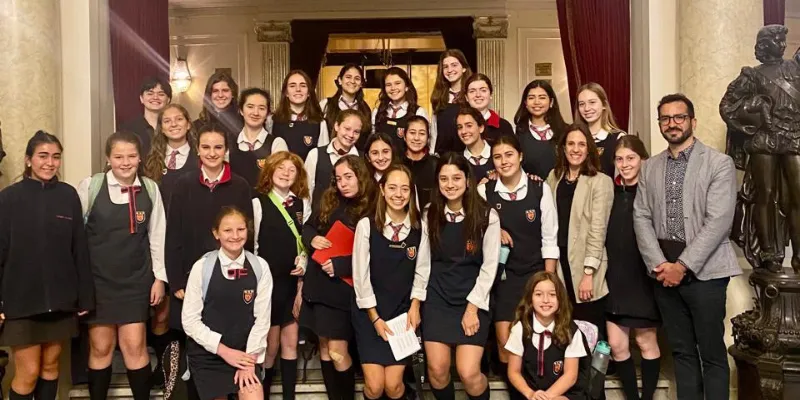 Destacada actuación en «Crecer Cantando»